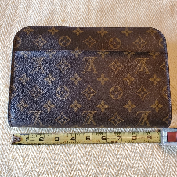 Louis Vuitton  Orsay Clutch - Picture 2 of 16